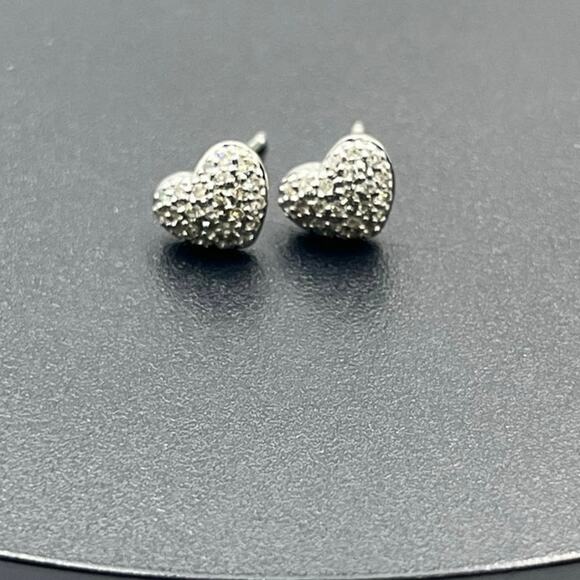 Disney Signed 14K White Gold Micro Pave Diamond Puff Heart Stud Earrings - Picture 1 of 14
